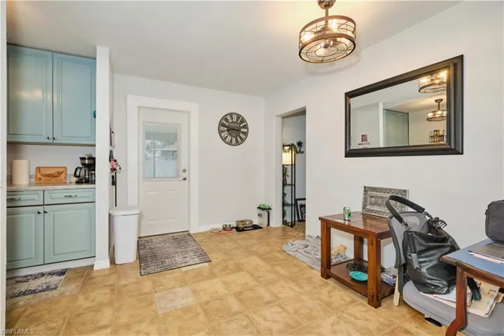 16820 Banyon Dr, Fort Myers, Florida 33908