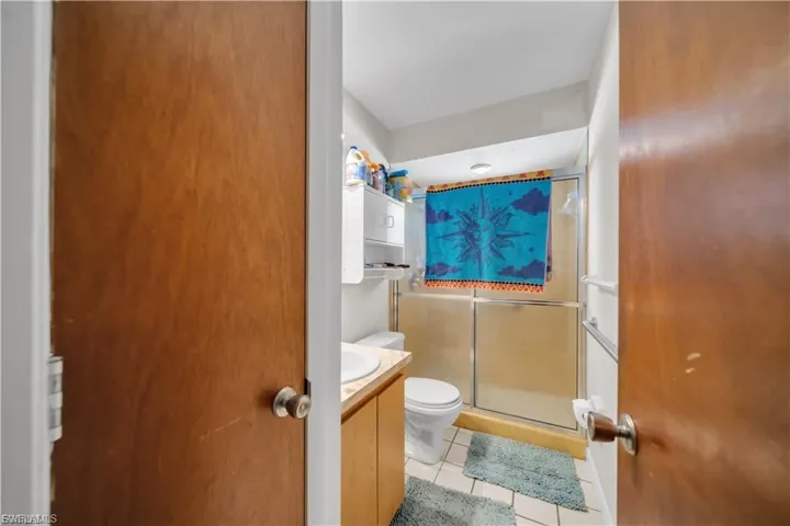 836 Sw Trafalgar Pkwy B, Cape Coral, Florida 33991