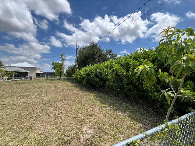 3523 SW 15th  AVE, Cape Coral, FL 33914