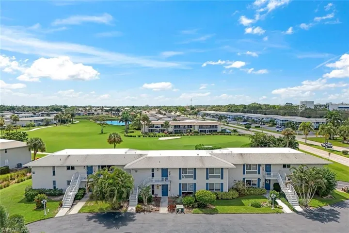 112 Penny Ln 6, Naples, Florida 34112