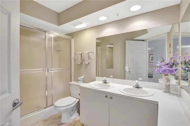 Dual sinks