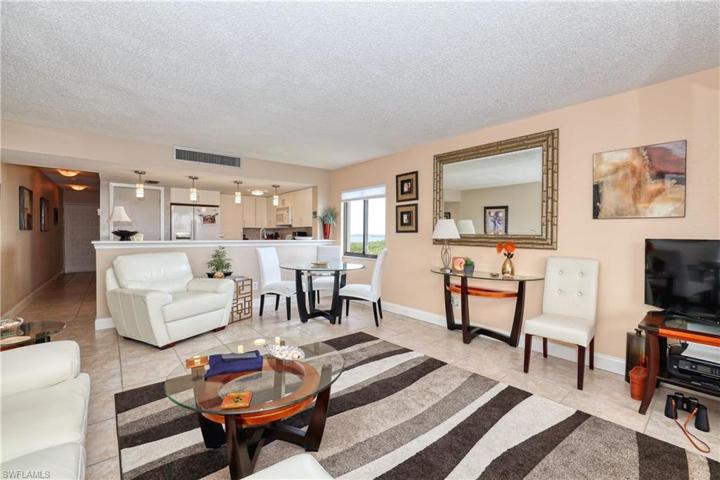 400  Lenell  RD, Fort Myers Beach, FL 33931