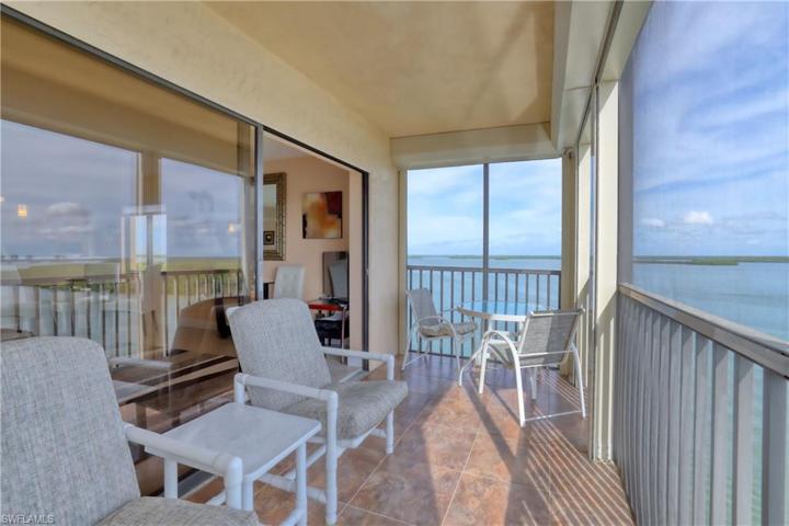 400  Lenell  RD, Fort Myers Beach, FL 33931