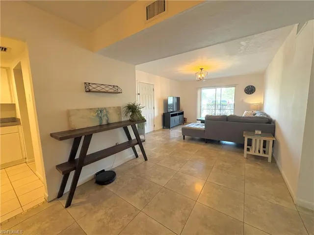 12626 Kenwood Ln A, Fort Myers, Florida 33907