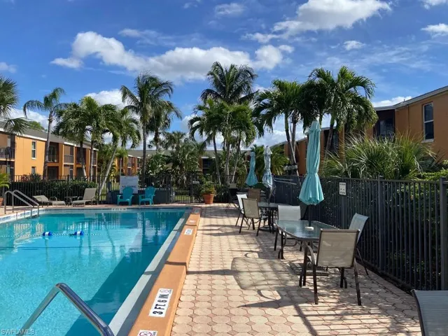 12626 Kenwood Ln A, Fort Myers, Florida 33907