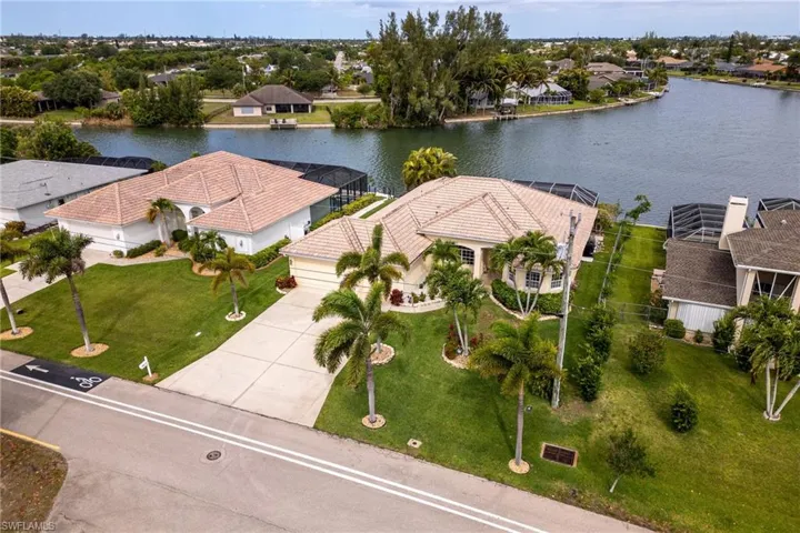 2506 Retunda Pkwy W, Cape Coral, Florida 33904