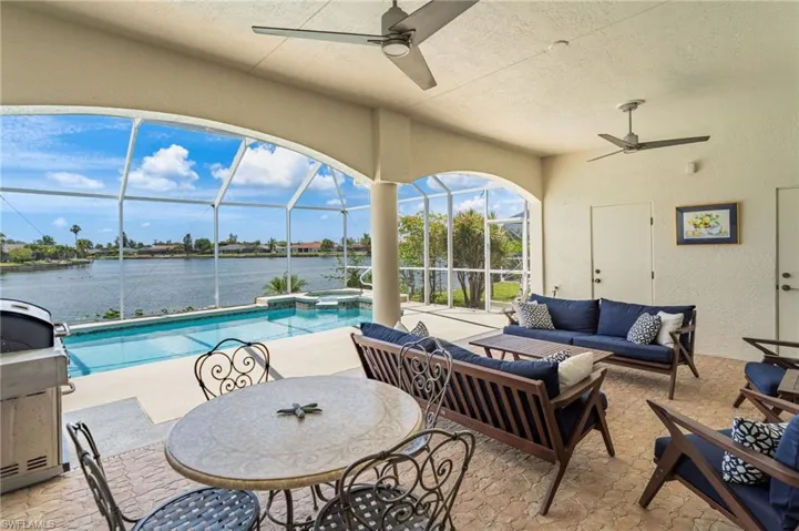 2506 Retunda Pkwy W, Cape Coral, Florida 33904