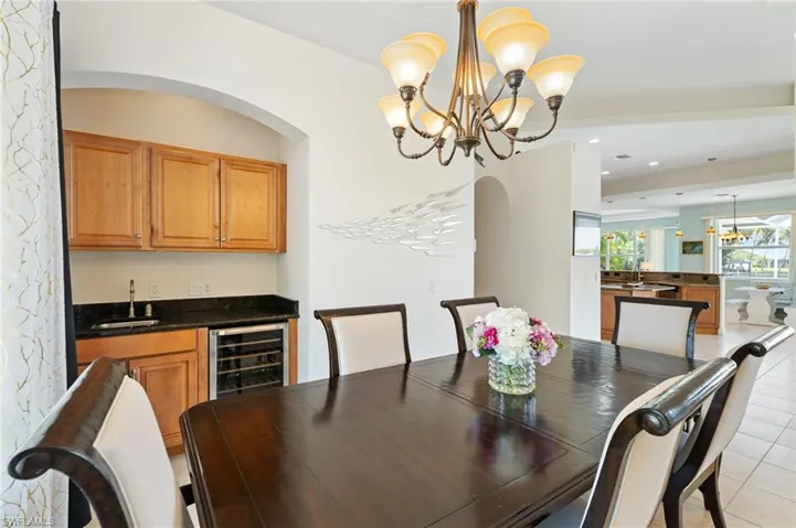 2506 Retunda Pkwy W, Cape Coral, Florida 33904
