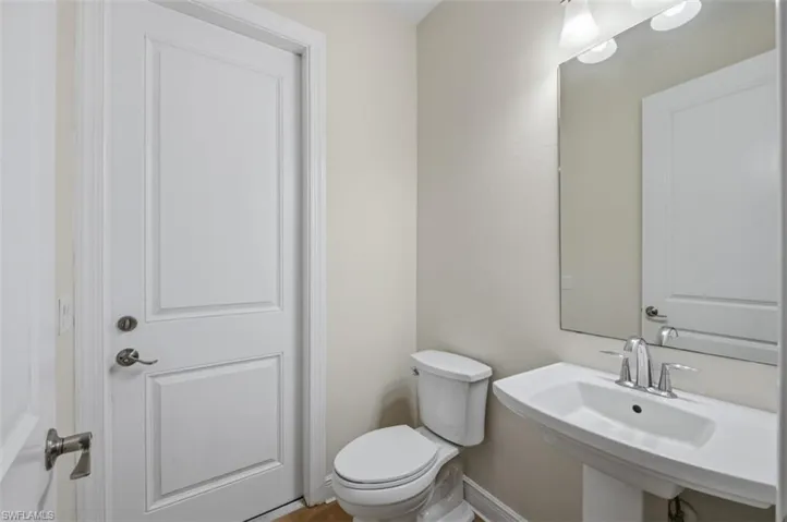 8380 Cypress Dr N, Fort Myers, Florida 33967