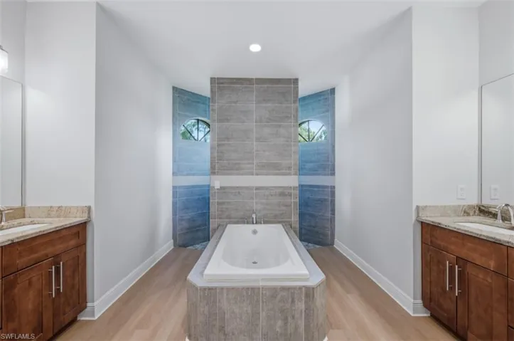 8380 Cypress Dr N, Fort Myers, Florida 33967