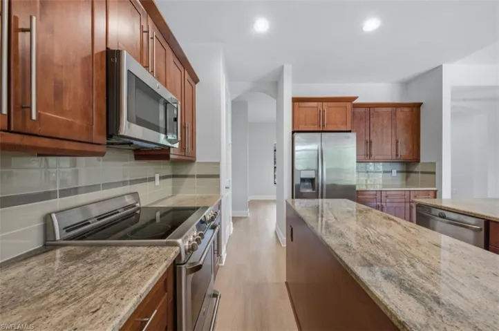 8380 Cypress Dr N, Fort Myers, Florida 33967