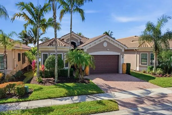 13843  Luna  DR, Naples, FL 34109