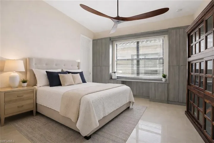 2nd Bedroom/OfficePlenty of cabinet space, closet spacePerfect guest suite or office.