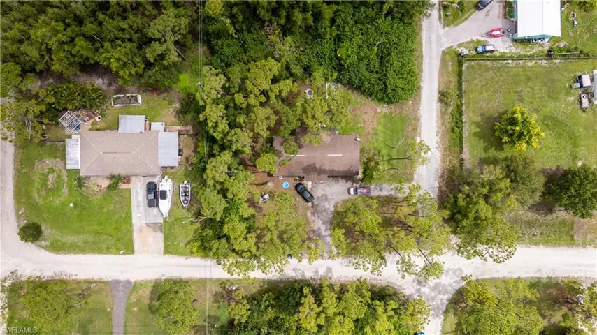 2184 Lakeville Dr, North Fort Myers, Florida 33917