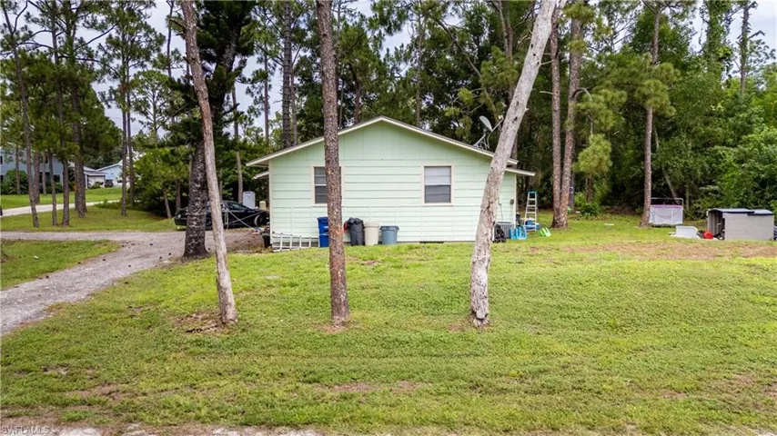 2184 Lakeville Dr, North Fort Myers, Florida 33917