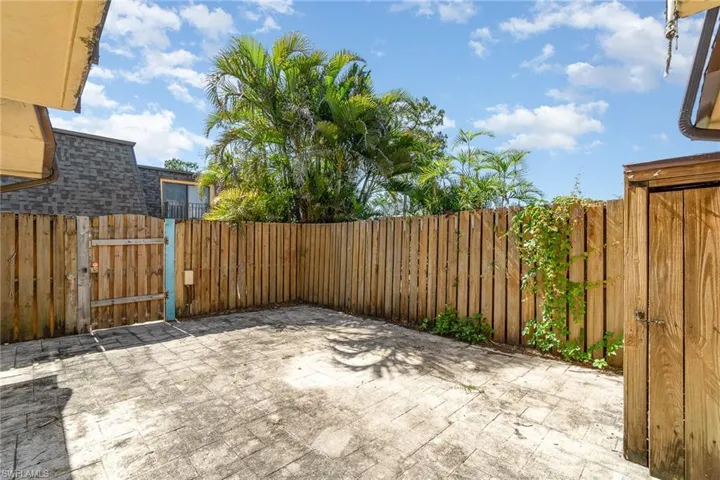 outdoor courtyard