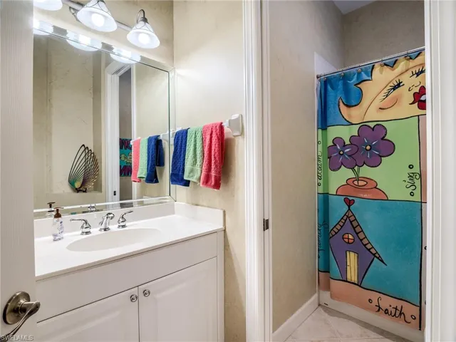 Guest bath shared by guest bedrooms 2 & 3