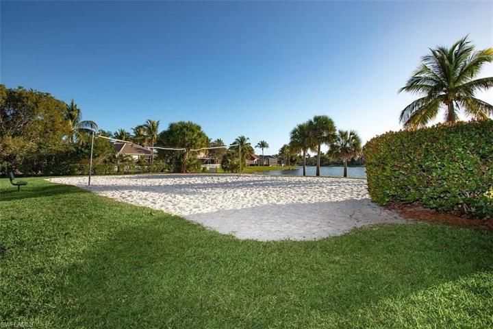 SAND VOLLEYBALL COURT The sand volleyball court is open to residents daily from 8 am to 9 pm.BOCCE COURT Our two well-maintained bocce ball courts are set up with plenty of shade and seating for players. These courts are located in the Tradewinds section of Reflection Lakes and are very popular with our residents.BOCCE COURT Our two well-maintained bocce ball courts are set up with plenty of shade and seating for players. These courts are located in the Tradewinds section of Reflection Lakes
