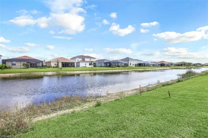 2434  Orchard  ST, Naples, FL 34120