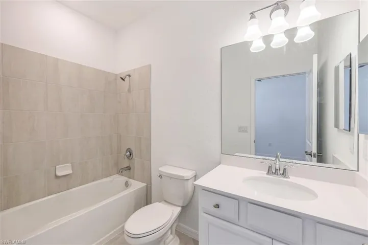 2434  Orchard  ST, Naples, FL 34120