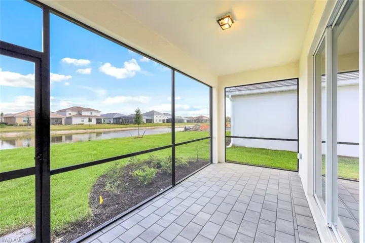 2434  Orchard  ST, Naples, FL 34120