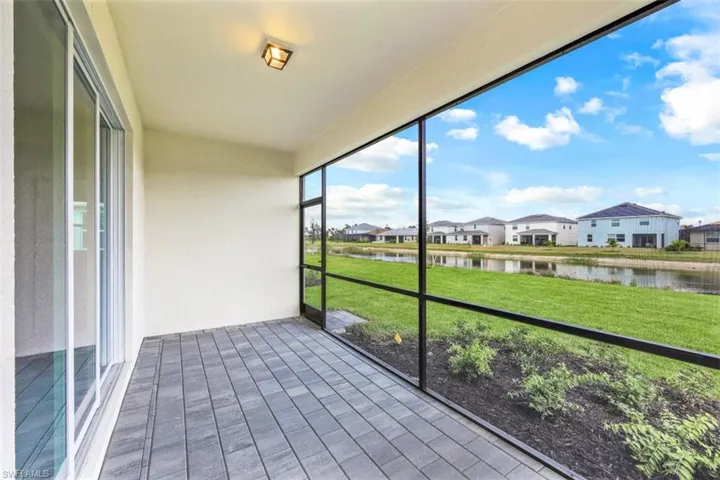 2434  Orchard  ST, Naples, FL 34120