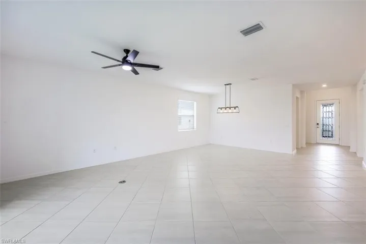 2434  Orchard  ST, Naples, FL 34120