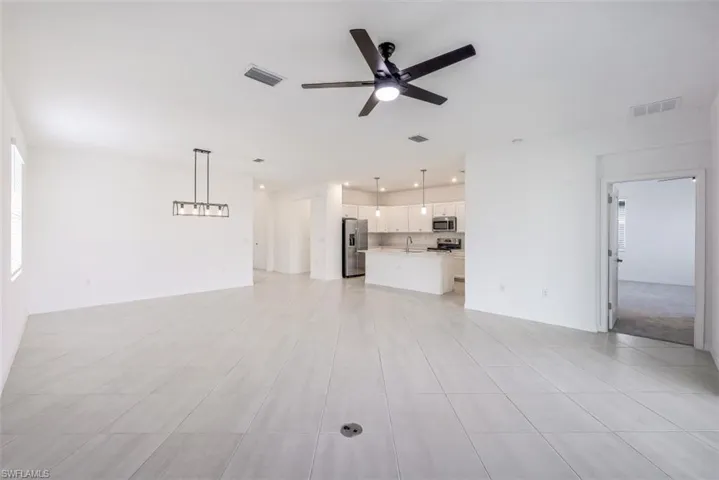 2434  Orchard  ST, Naples, FL 34120