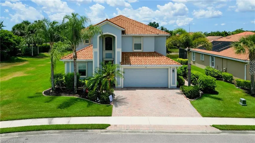 3613  Valle Santa  CIR, Cape Coral, FL 33909