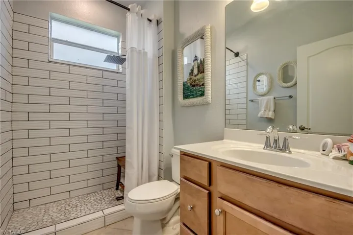 3613  Valle Santa  CIR, Cape Coral, FL 33909