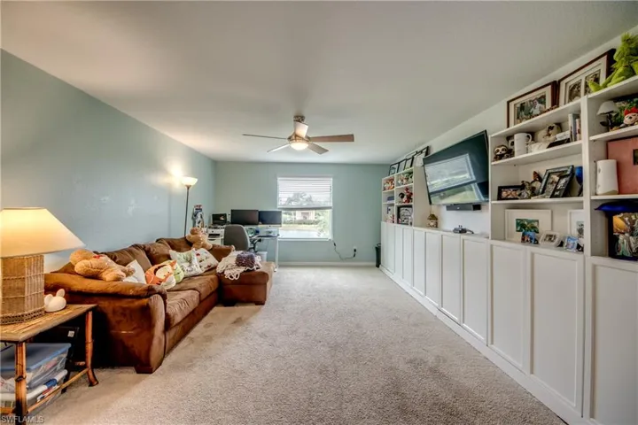 3613  Valle Santa  CIR, Cape Coral, FL 33909