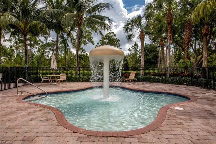 3613  Valle Santa  CIR, Cape Coral, FL 33909