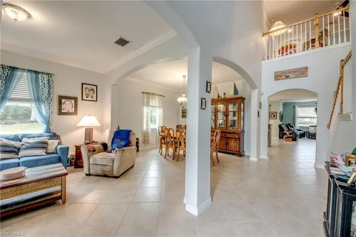 3613  Valle Santa  CIR, Cape Coral, FL 33909