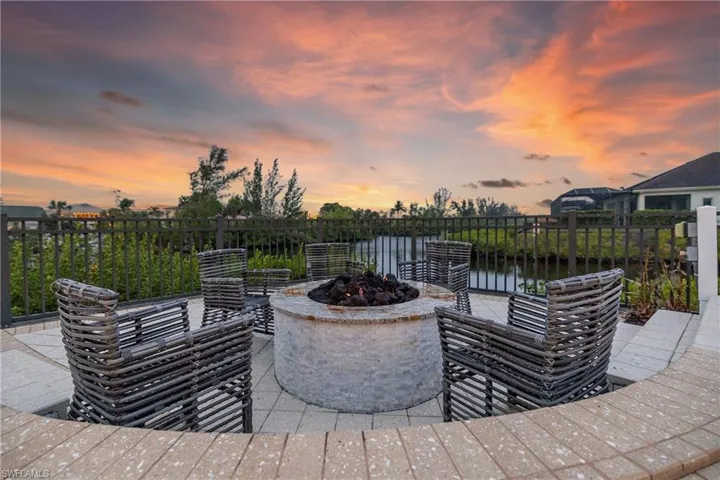 17306  Hidden Estates  CIR, Fort Myers, FL 33908