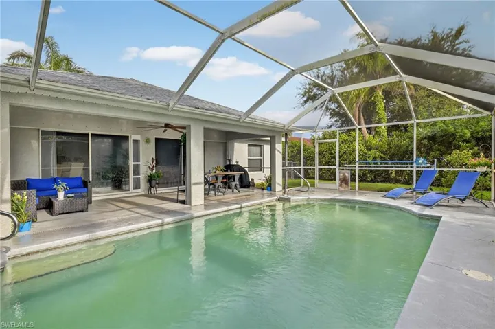 324 SW 7th  CT, Cape Coral, FL 33991
