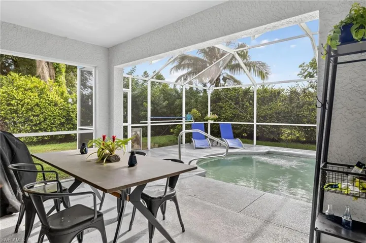 324 SW 7th  CT, Cape Coral, FL 33991