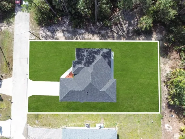 4703 Sara Ave N, Lehigh Acres, Florida 33971