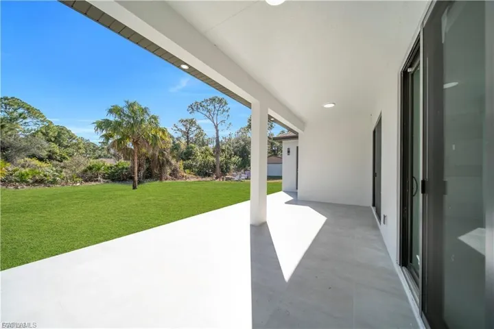 4703 Sara Ave N, Lehigh Acres, Florida 33971
