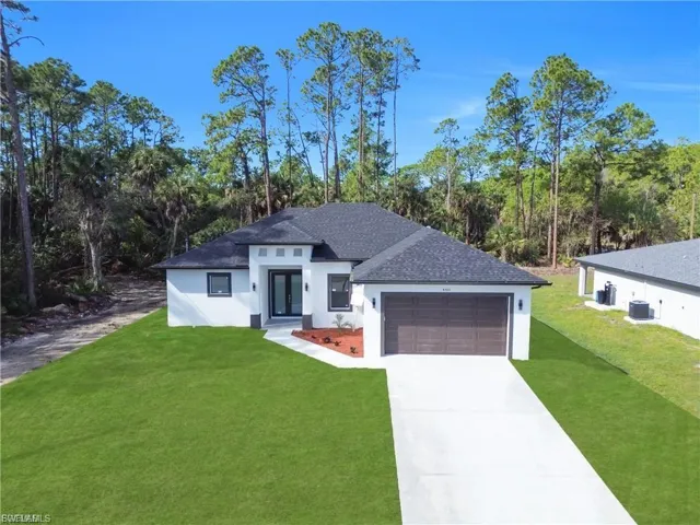 4703 Sara Ave N, Lehigh Acres, Florida 33971