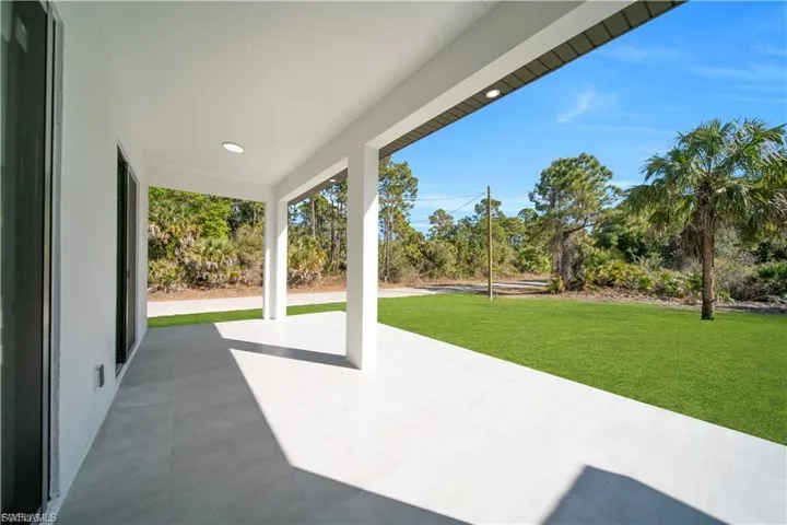 4703 Sara Ave N, Lehigh Acres, Florida 33971