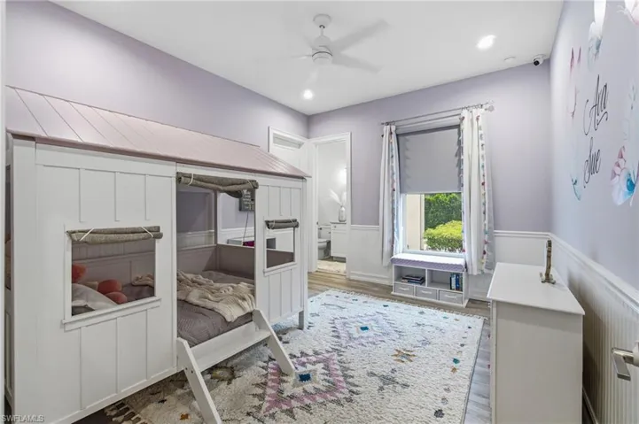 Guest bedroom 2