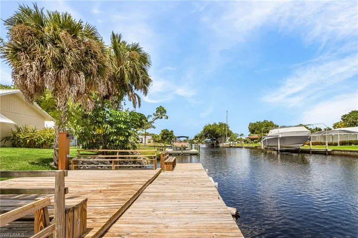 13520  Island  RD, Fort Myers, FL 33905