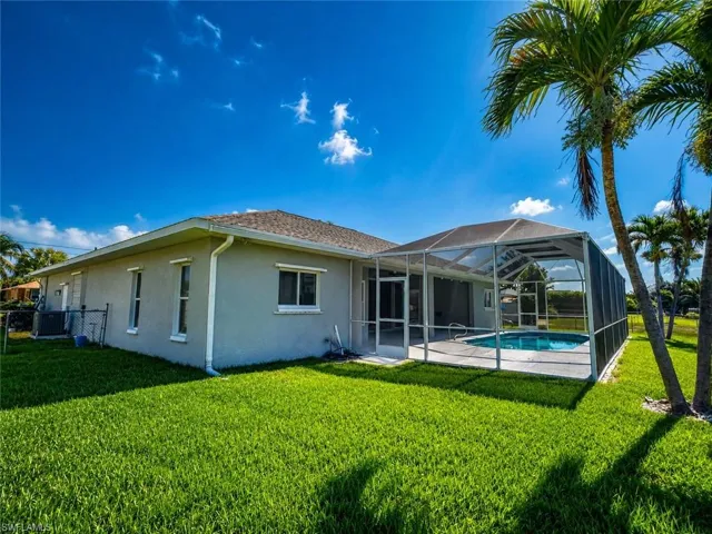 1118 SE 16th  TER, Cape Coral, FL 33990