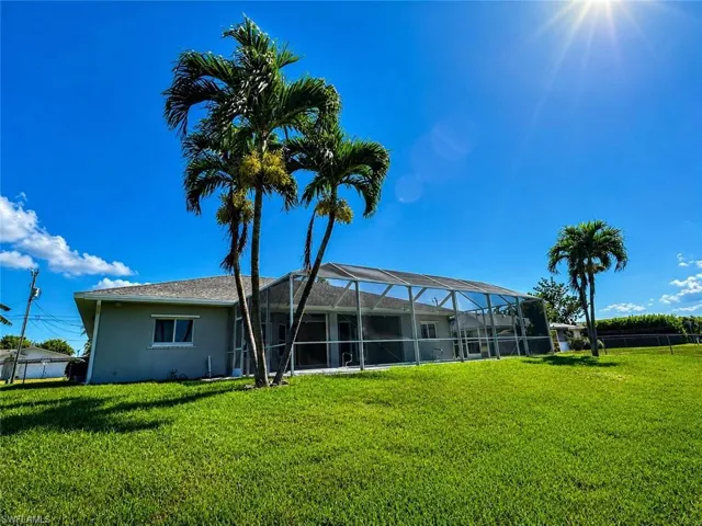 1118 SE 16th  TER, Cape Coral, FL 33990