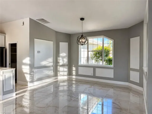1118 SE 16th  TER, Cape Coral, FL 33990