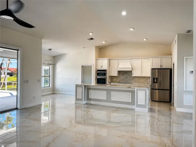 1118 SE 16th  TER, Cape Coral, FL 33990