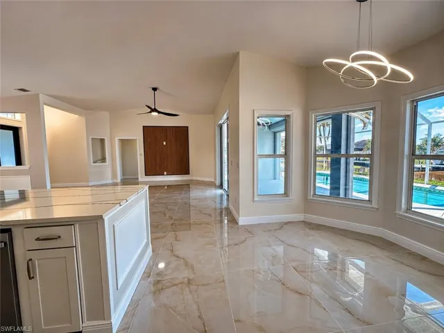 1118 SE 16th  TER, Cape Coral, FL 33990