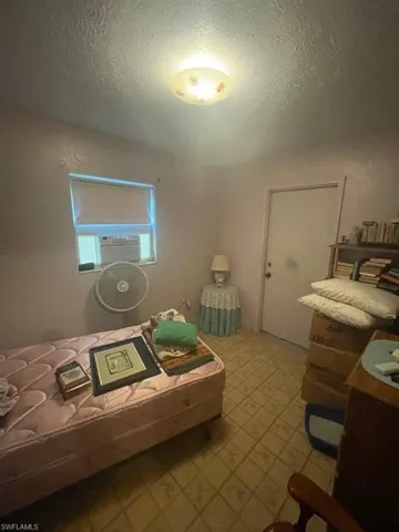 912  Desoto  AVE, Lehigh Acres, FL 33972