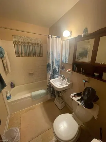 912  Desoto  AVE, Lehigh Acres, FL 33972