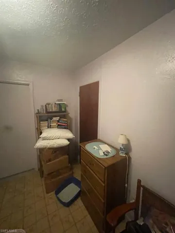 912  Desoto  AVE, Lehigh Acres, FL 33972